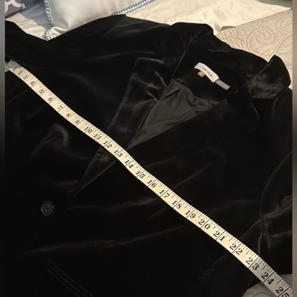 Calvin Klein Women's Black Velvet Blazer - Picture 9 of 13